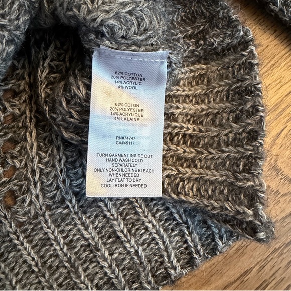 Natural ReflectionsWool Blend Cardigan Button Crop Womens  Medium NWT - Picture 4 of 6